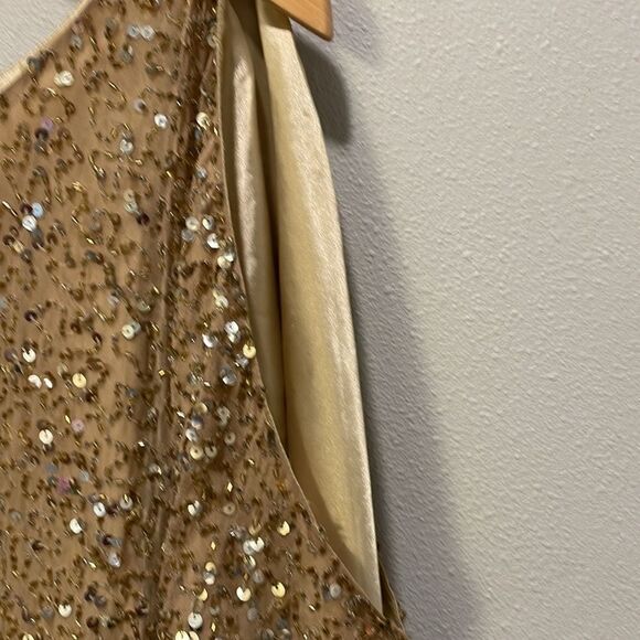 Pisarro Nights Woman’s gold beaded silk dress - Picture 5 of 11